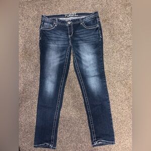 Rue21 Women's size 11/12 short dark wash Skinny Jeans